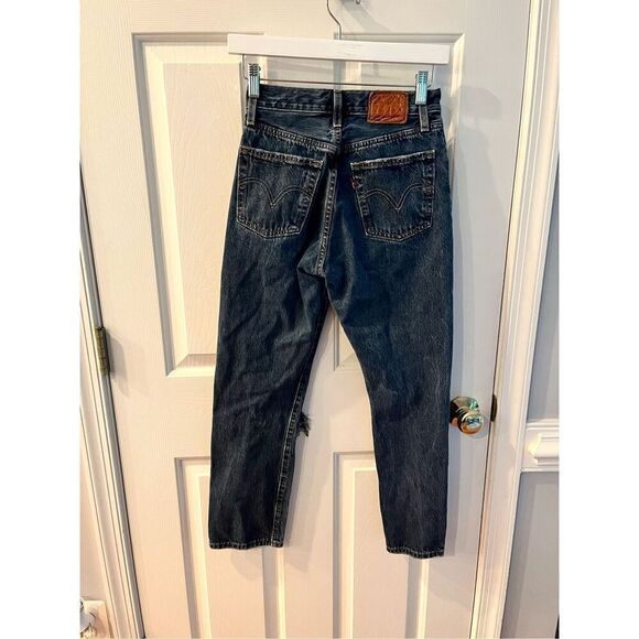 Levi’s 501 Button Fly Distressed Ladies Jeans sz 23X26 - Picture 7 of 8